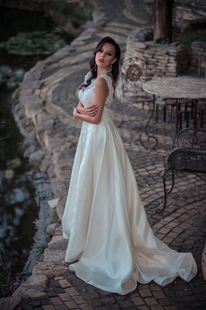 Theorrose rochii de mireasa mirese bridals nunta wedding dress designr Oradea Cluj Timisoara Arad Baia-Mare Satu-Mare Salaj Debrecen Budapest (16)