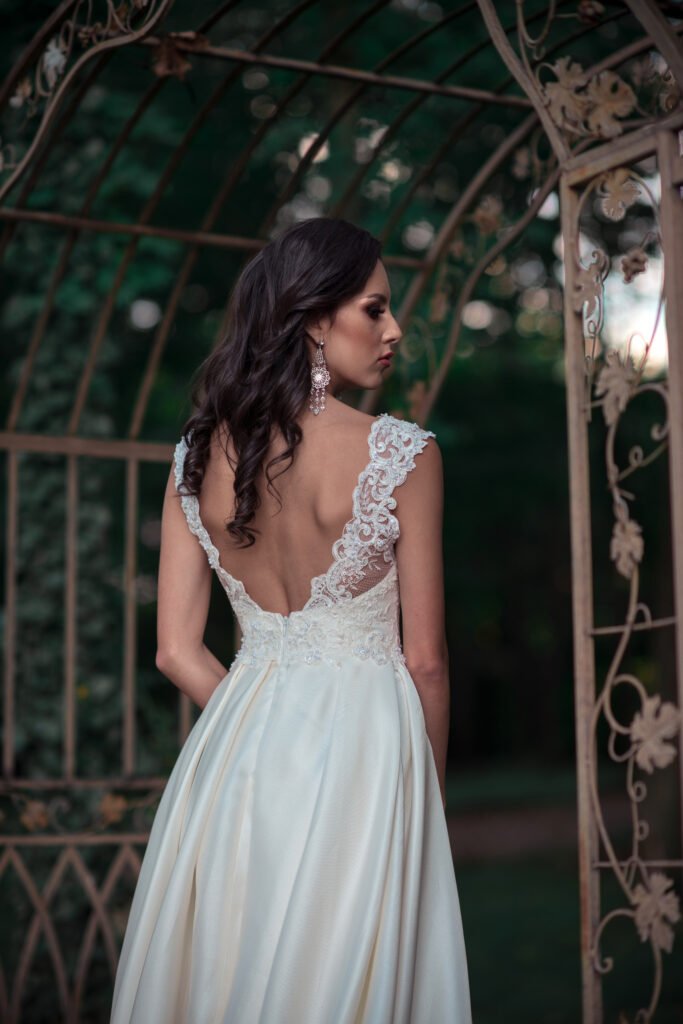 Theorrose rochii de mireasa mirese bridals nunta wedding dress designr Oradea Cluj Timisoara Arad Baia-Mare Satu-Mare Salaj Debrecen Budapest (17)