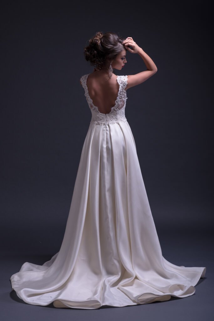 Theorrose rochii de mireasa mirese bridals nunta wedding dress designr Oradea Cluj Timisoara Arad Baia-Mare Satu-Mare Salaj Debrecen Budapest (73)