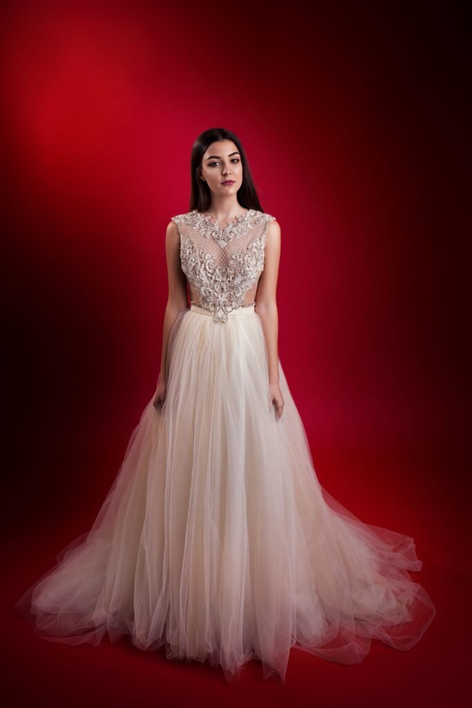 Theorrose rochii de mireasa mirese bridals wedding dress designr Oradea Cluj Timisoara Arad Baia-Mare Satu-Mare Salaj Debrecen Budapest (1)