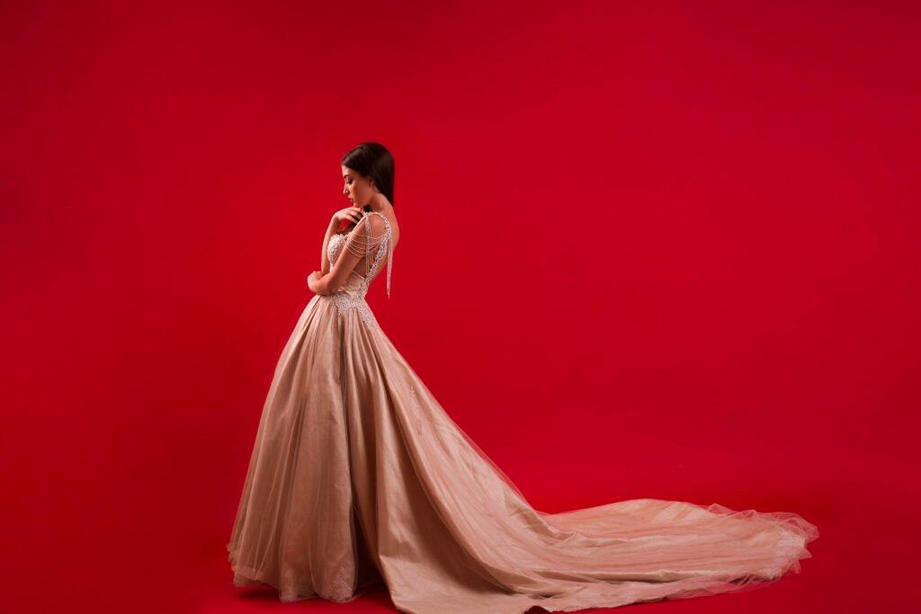 Theorrose rochii de mireasa mirese bridals wedding dress designr Oradea Cluj Timisoara Arad Baia-Mare Satu-Mare Salaj Debrecen Budapest (12)