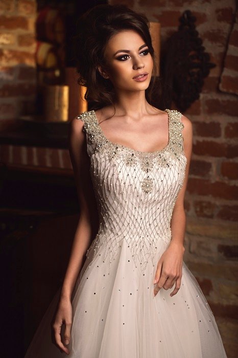 Theorrose rochii de mireasa mirese bridals wedding dress designr Oradea Cluj Timisoara Arad Baia-Mare Satu-Mare Salaj Debrecen Budapest (25)