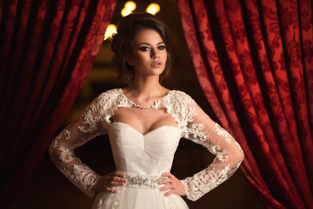 Theorrose rochii de mireasa mirese bridals wedding dress designr Oradea Cluj Timisoara Arad Baia-Mare Satu-Mare Salaj Debrecen Budapest (4)